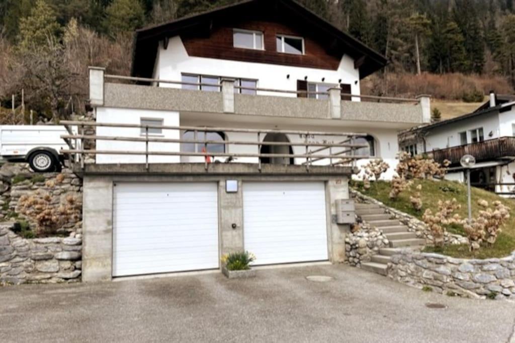 Wohnung Mit Fantastischer Aussicht Trin Luaran gambar